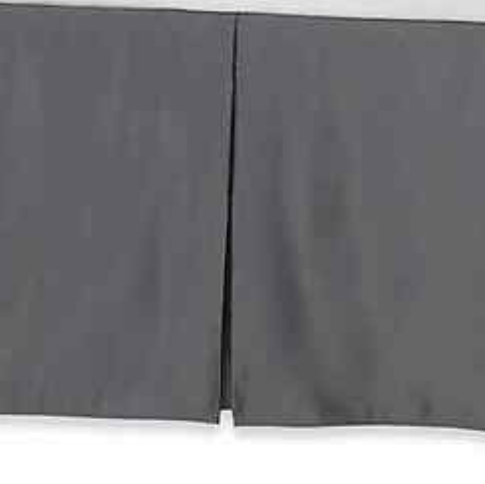 Bed skirt